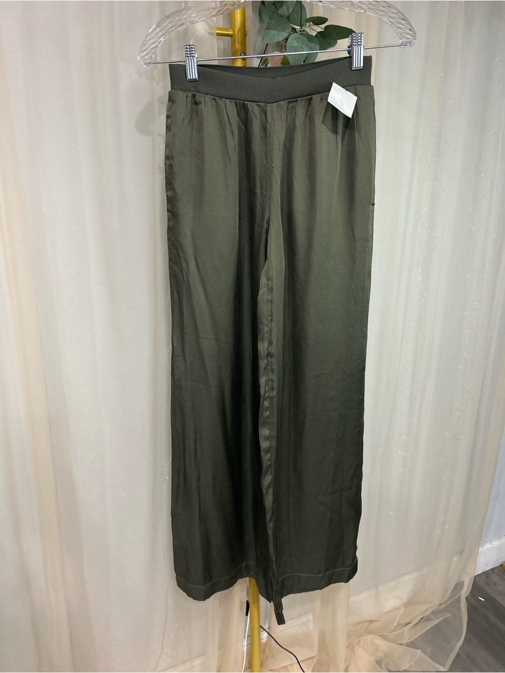Tahari Olive Green Satin Wide Leg Pants XS Pull-On Elastic Waist